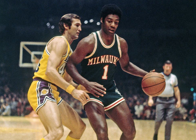 空间内完成 空间内完成